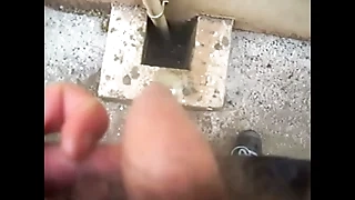 Peeing down a lose