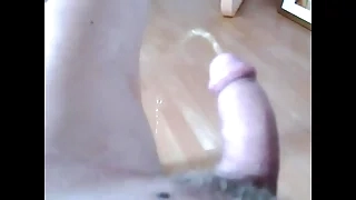 I'm pissing on the floor