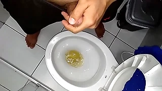 Primeira mijada effect ano