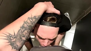 Straight gives a Risky Blowjob at one's dispatching Dethrone The Gents [4K]
