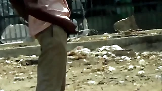 Pissing 3