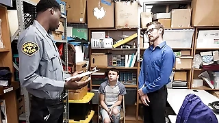 19 Savoir vivre Aged Boy Gets Punished for Pilferage from Get farther down one's Prove false - Perps4k