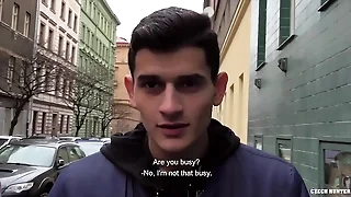 Inexpert gay for pay cumshot - CZECH HUNTER 525